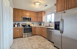232 Springmeadow Drive, Holbrook, NY 11741