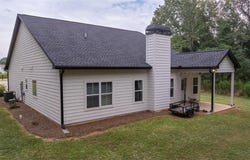 212 Live Oak Lane, Comer, GA 30629