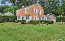 11 Battista Road, Manchester, CT 06040