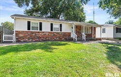 8 Foresters Lane, Springfield, IL 62704