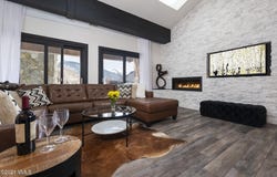707 W Lionshead Circle, Vail, CO 81657