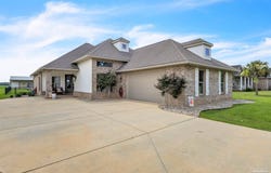 9034 Byrom Campbell Rd, Pace, FL 32571