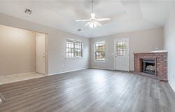 2006 S Old Wire Road, Rogers, AR 72758