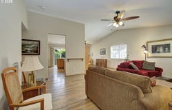 2121 NE 77TH Ave, Vancouver, WA 98664