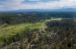 16465 Suntree LN, Sisters, OR 97759