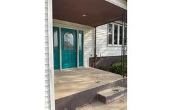 408 E Church St, Schaller, IA 51053
