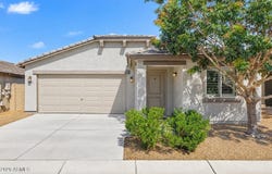1874 W STAGECOACH Street, Apache Junction, AZ 85120