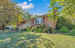 4873 Westhill Dr, Roanoke, VA 24018