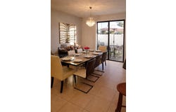 426 NE 194th Ter, Miami, FL 33179