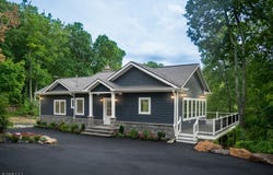 10 Alpine Trl, Vernon Twp., NJ 07462-5601