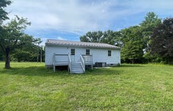 1812 Snyder Rd, WARSAW, VA 22572