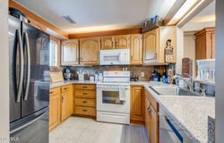 253 Willowbend Drive, Kingsport, TN 37660