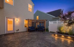 4653 Snowy Meadow Drive, Grove City, OH 43123