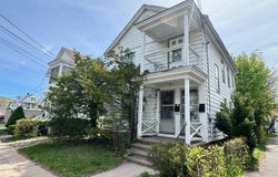 86 Hinman Street, West Haven, CT 06516