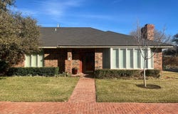 8 Westridge Square, Plainview, TX 79072