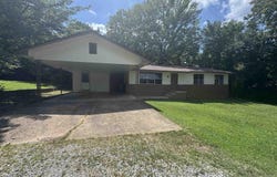 196 CR 27, Mountain Home, AR 72653