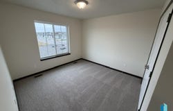 9418 W Tunis Dr, Sioux Falls, SD 57106