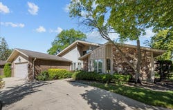 1426 Lorete Lane, Northbrook, IL 60062