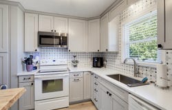 700 RIFE RD, WAYNESBORO, VA 22980