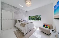475 Woodcrest Rd, Key Biscayne, FL 33149