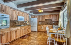 31 County Road, Greer, AZ 85927