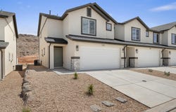 2279 S Wolverine Way, Washington, UT 84780