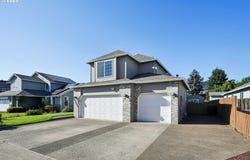 21937 NE MASON St, Fairview, OR 97024
