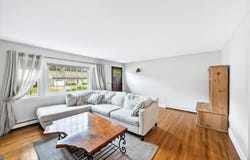16 Pine View Drive, Cotuit, MA 02635