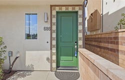 686 Limoncello Lane, Covina, CA 91723