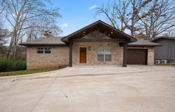38 Winnebago Circle, Cherokee Village, AR 72529