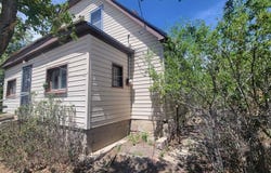 608 W 4th St, Walsenburg, CO 81089