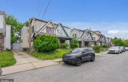 11 OAKLEY Road, UPPER DARBY, PA 19082