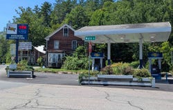 23 Main Street, Wardsboro, VT 05355