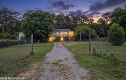 8621 Old Stage Road, Moss Point, MS 39562