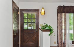 1138 S 120th St, West Allis, WI 53214