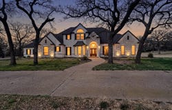 531 E Hickory Ridge Circle, Argyle, TX 76226