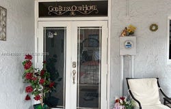 4211 W 10th Ln, Hialeah, FL 33012