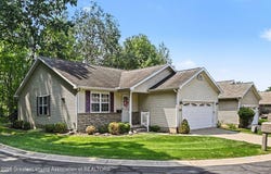 2501 Arbor Forest Drive, Lansing, MI 48910