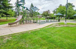 323 E 37th Street, Hibbing, MN 55746