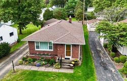 222 N Pershing Avenue, Akron, OH 44313