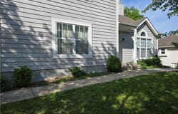 2128 SW British Drive, Lee's Summit, MO 64081