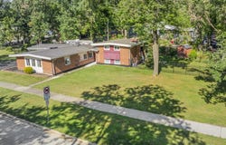 52 Blackhawk Drive, Park Forest, IL 60466