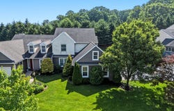 8 PARKSIDE Drive, ELVERSON, PA 19520