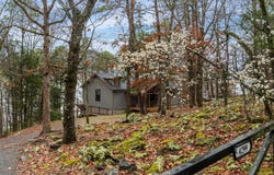 4299 Lake Drive, Clinton, AR 72031