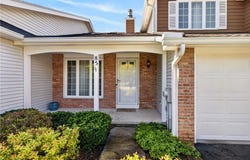 85 Eaglesfield, Fairport, NY 14450