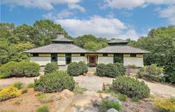 13 NO BOTTOM Ridge, Westerly, RI 02891