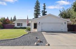 520 Crane Avenue, Exeter, CA 93221