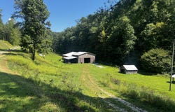 523 King Branch Road, Campton, KY 41301