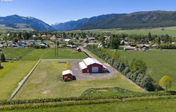 214 COLE St, Lostine, OR 97857