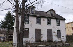 18-20 FRONT Street, BROOKHAVEN, PA 19015
